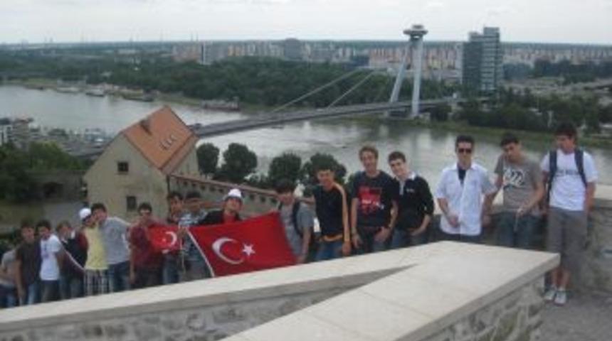 Şehzade Mehmet Lisesi &ouml;ğrencileri, Viyana'da Osmanlı izleri aradı