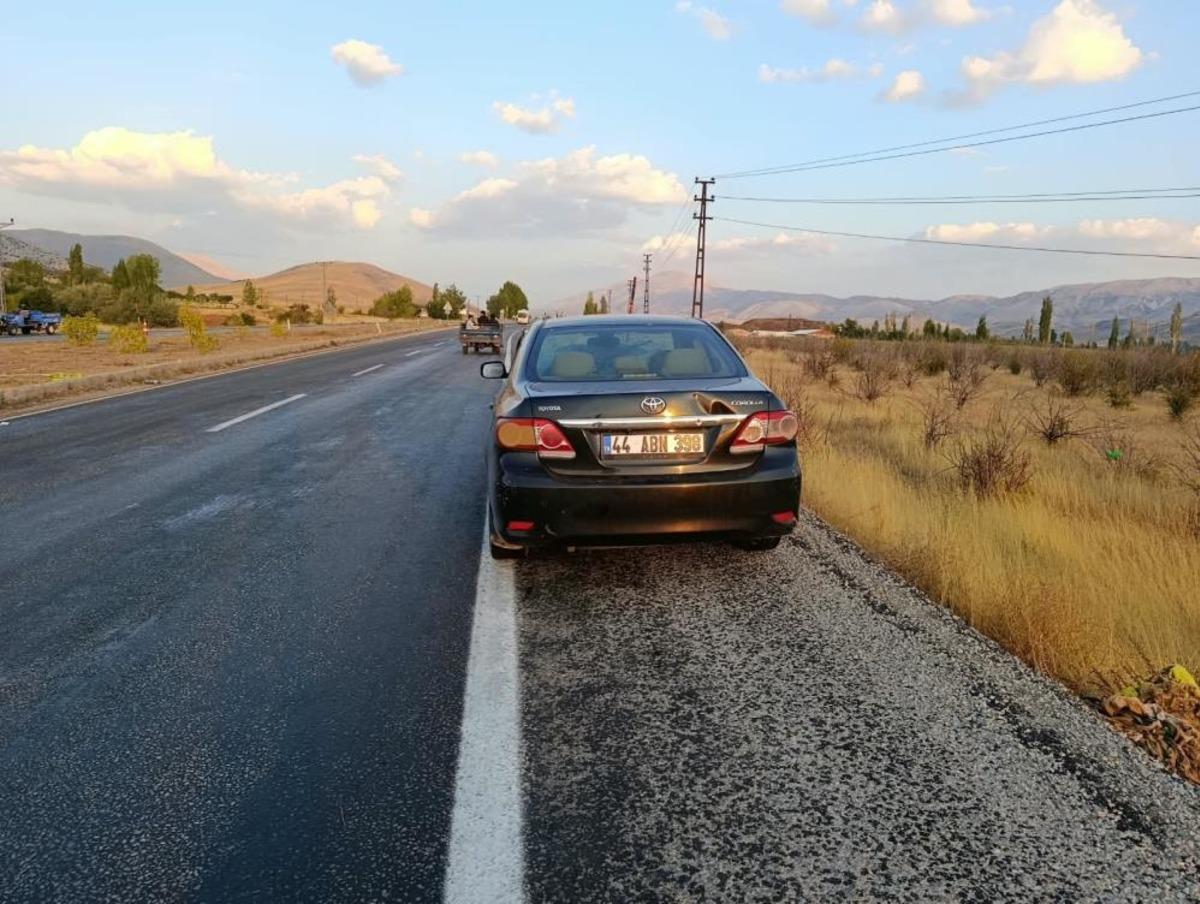 Malatya da otomobille çarpışan motosiklet sürücüsü hayatını kaybetti 3