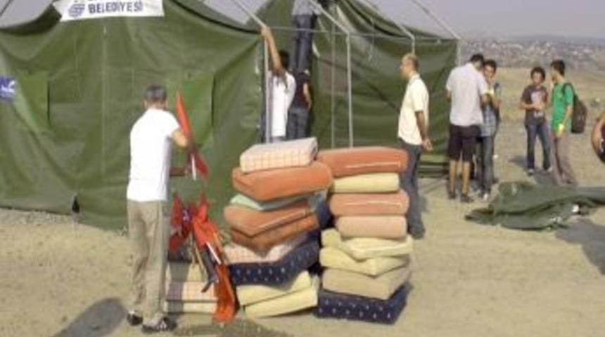 Balyoz sanıklarına destek eyleminde &lsquo;belediye&rsquo; &ccedil;adırı