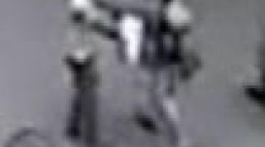 Alman turiste kapka&ccedil; g&uuml;venlik kamerasında