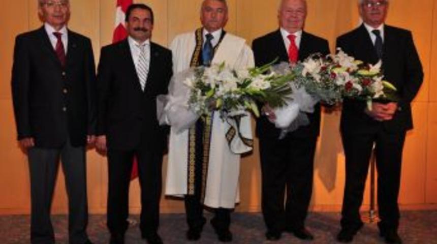 Osmangazi &Uuml;niversitesi yeni rekt&ouml;r&uuml; Prof. G&ouml;nen&rsquo;den sivilleşme vurgusu