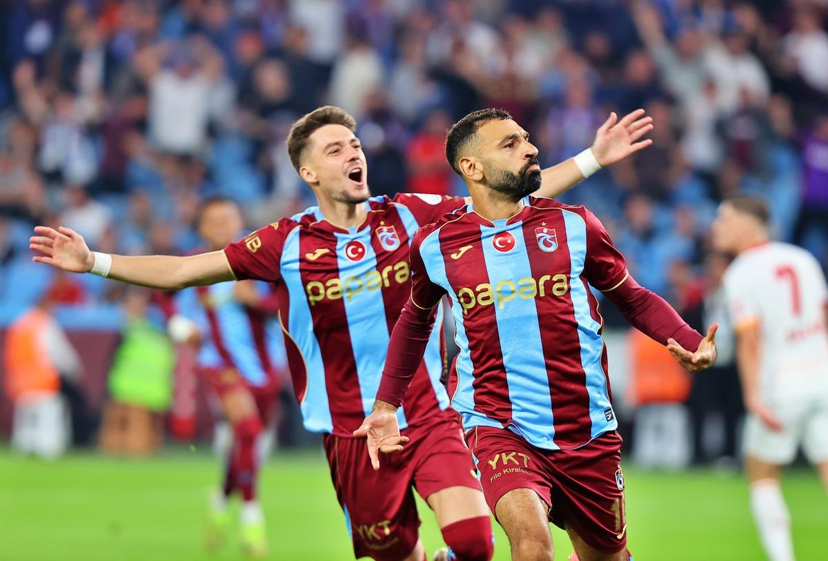 Neler yaptı neler! Trabzonspor da Salah fırtınası: Tarihe geçti 1