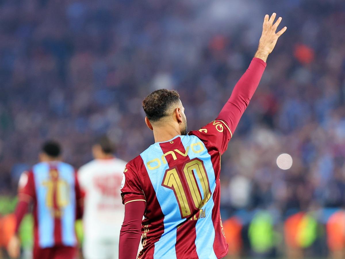 Neler yaptı neler! Trabzonspor da Salah fırtınası: Tarihe geçti 2