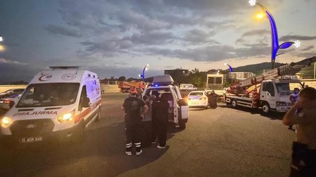 Bingöl’de iki otomobil çarpıştı: 4 yaralı