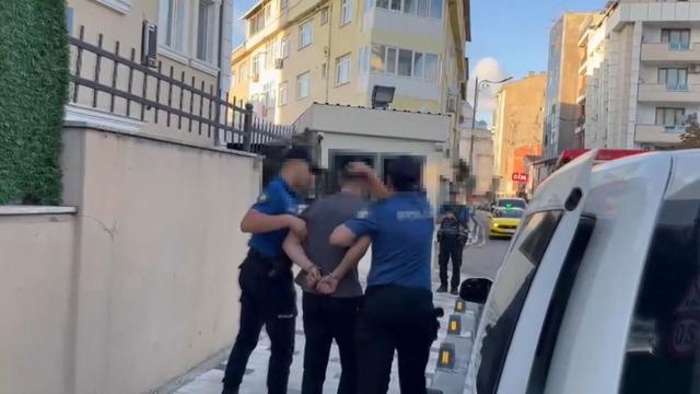 Şişli’de sokaktaki tartışmada Atatürk’e hakaret eden şüpheli yakalandı