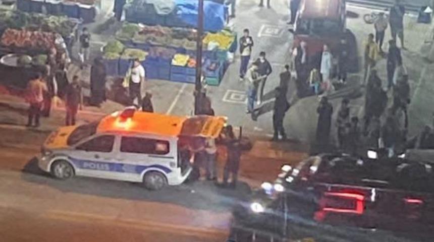 Manav esnafı arasında sopalı kavga: O anlar kamerada