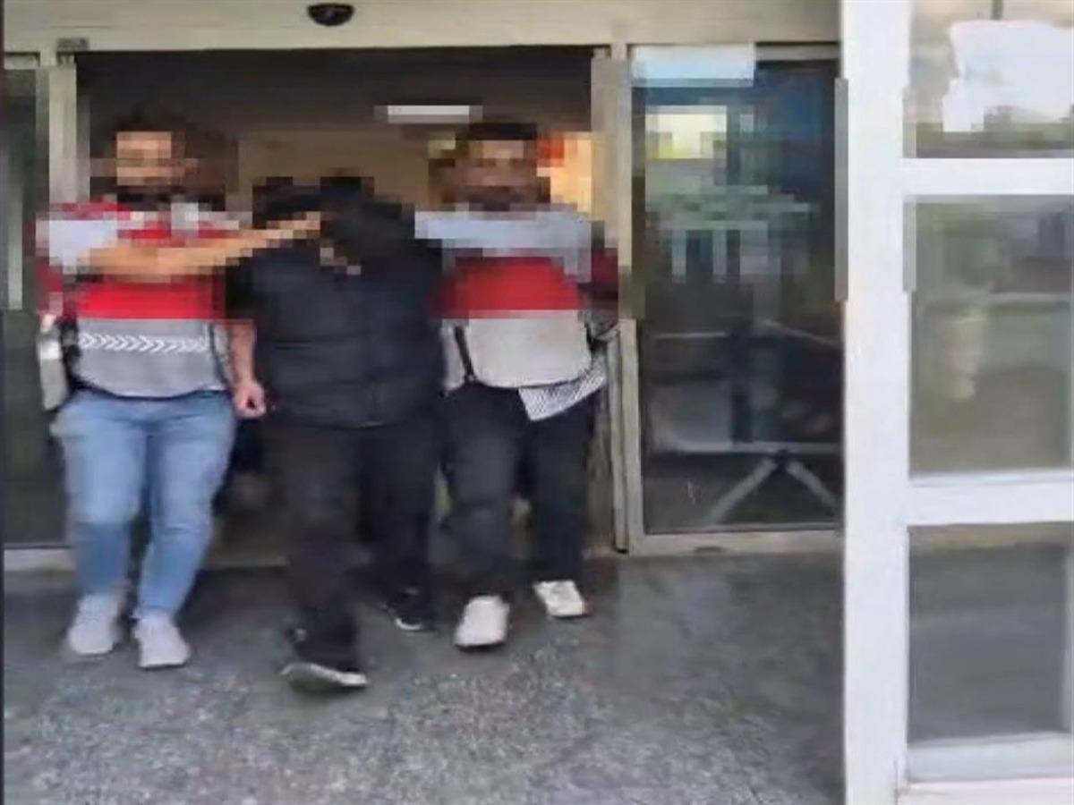 Bağcılar da sanal medya tartışması bı&ccedil;aklı kavgaya d&ouml;n&uuml;şt&uuml;: 2 yaralı 2