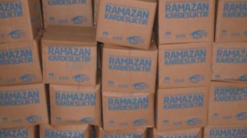GİMDER Ramazan paketi dağıttı