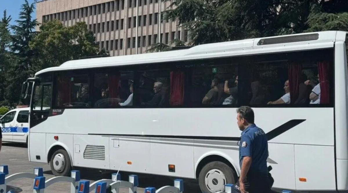 Son dakika | Alihan Kuriş soruşturmasında yeni dalga: 29 g&ouml;zaltı, 23 şirkete kayyum kararı! 2