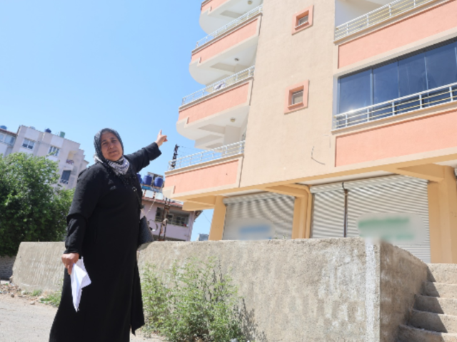 Yıllarca biber temizleyerek biriktirdi! 20 yıllık ev hayali yarıda kaldı