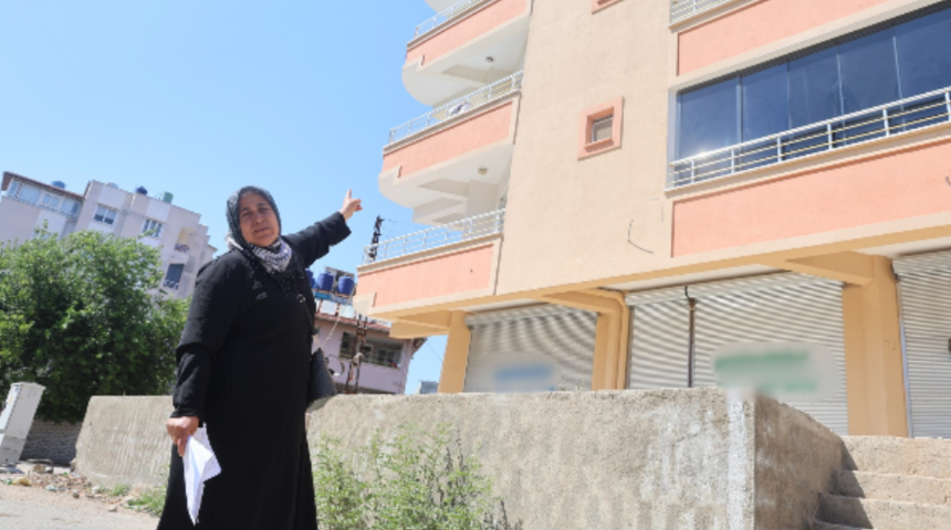 Yıllarca biber temizleyerek biriktirdi! 20 yıllık ev hayali yarıda kaldı