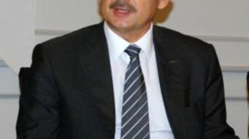 &Uuml;niversite sanayiciye el uzattı, ilk imzalar atıldı