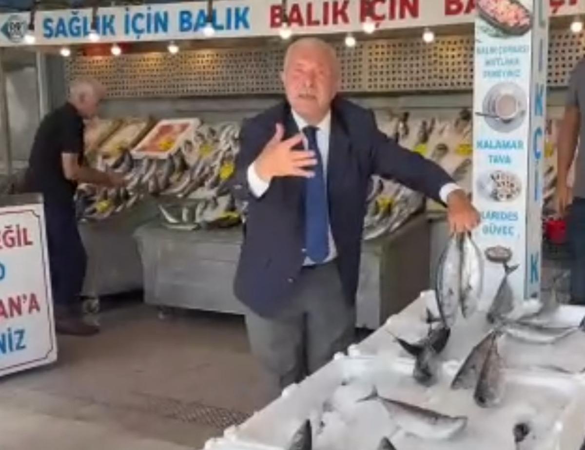  Vatandaş ucuz yiyecek  Tezgahta hareketlilik:  3 yıldır zam yapmadık  2