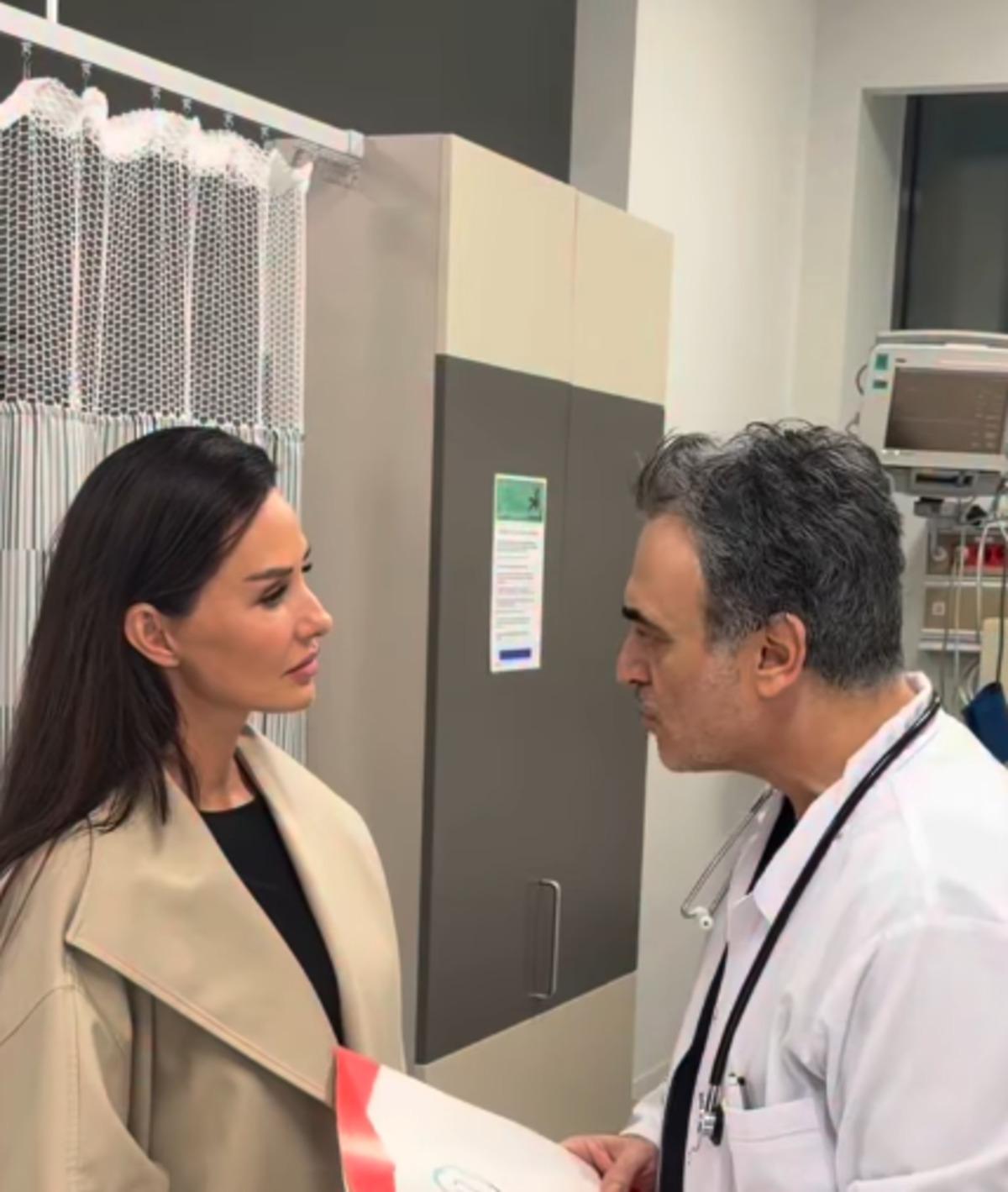 Doktorlar ın Ela sı ve Levent i yıllar sonra Tuzlu Kahve de buluştu! 2