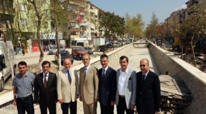 Başkan Topbaş&rsquo;tan Bursa&rsquo;ya &ccedil;evre &ouml;vg&uuml;s&uuml;