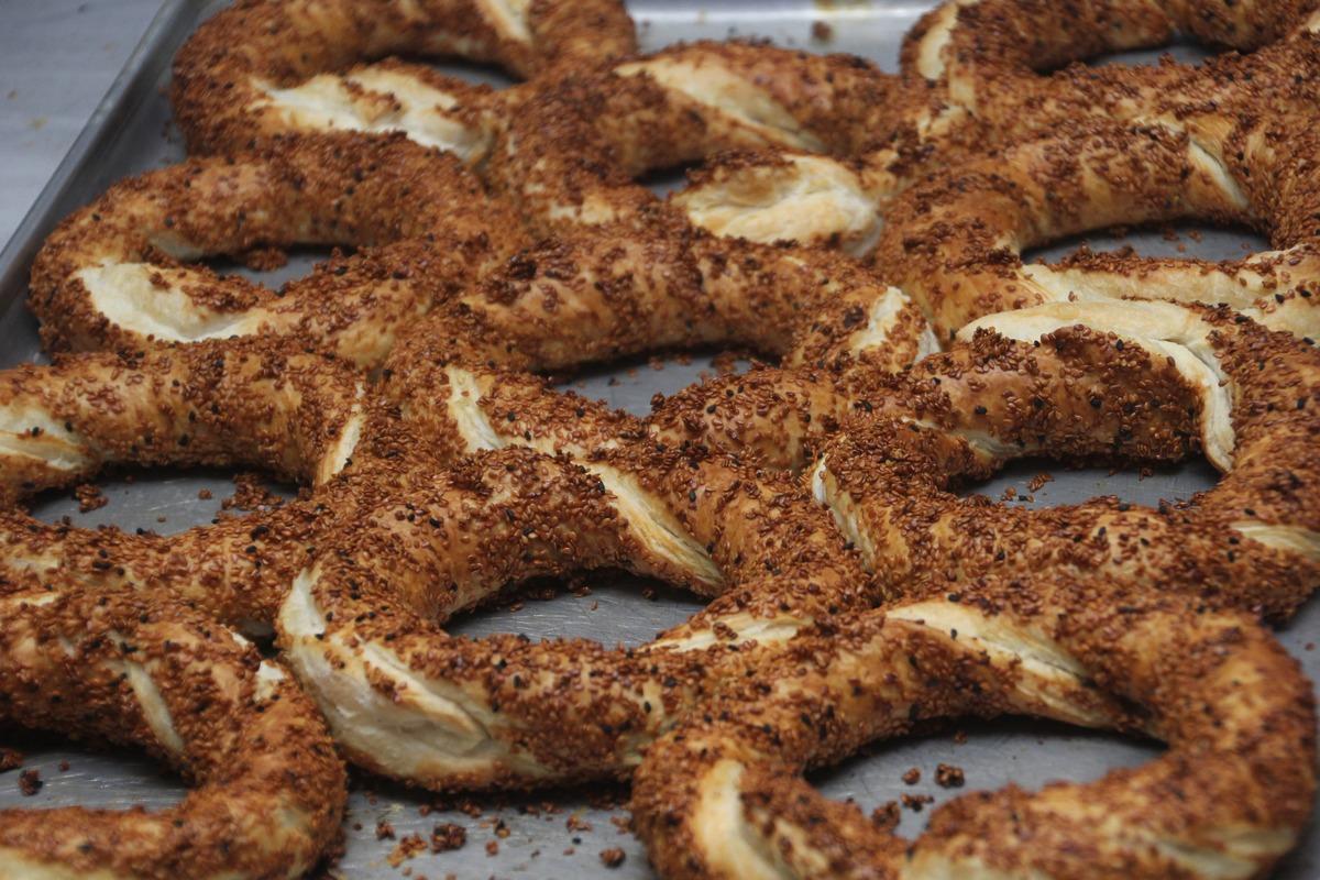 Ezber bozan lezzet: Hamsili simit! Balığı hiç böyle yemediniz 6