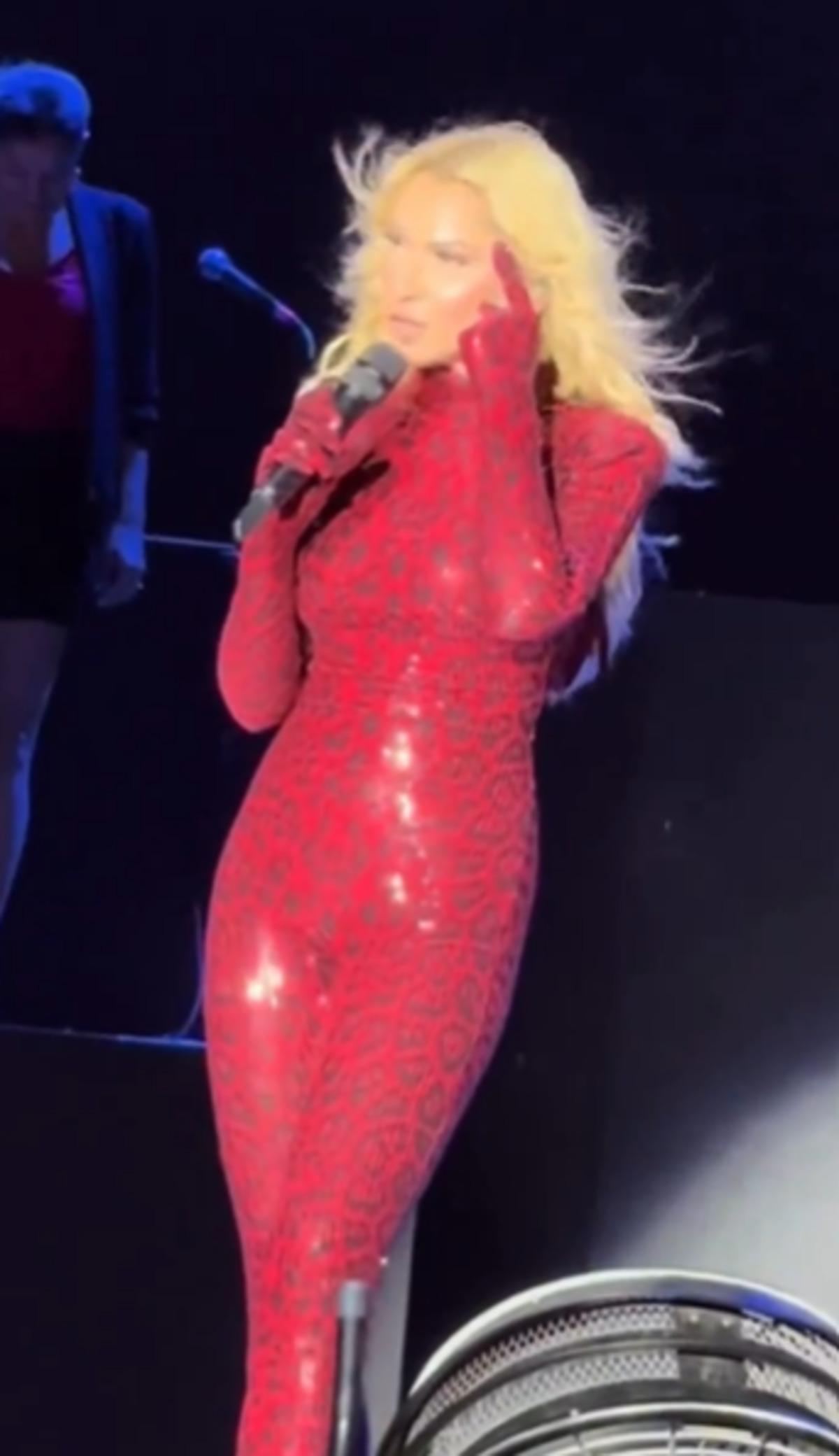 Hadise nin eski açıklaması gündem oldu: "Dekoltenin seksilik ile hiçbir alakası yok" 2
