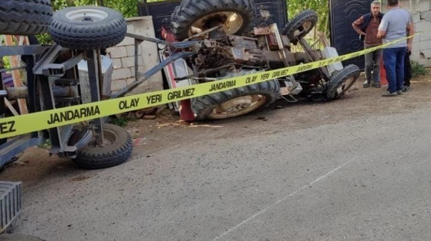 Van&rsquo;da trakt&ouml;r devrildi: 3 yaralı