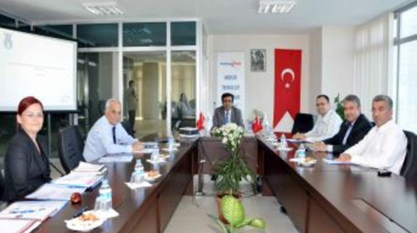 Mersin Valisi G&uuml;zeloğlu: Teknoparka desteğimiz s&uuml;recek