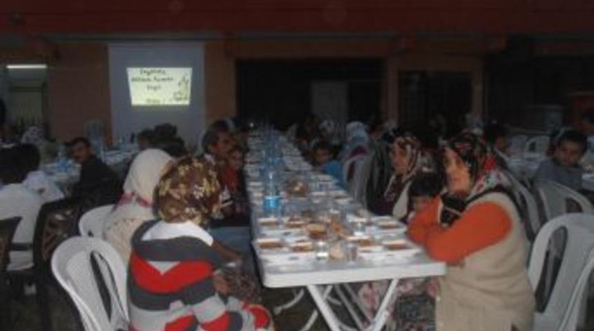 İlk&uuml;vez Rehabilitasyon Merkezi'nde iftar heyecanı yaşandı