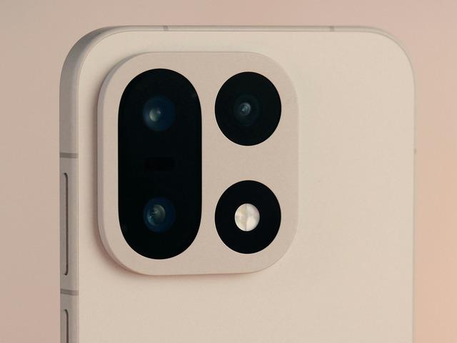 Geekbench kaydı sırrını ele verdi! OnePlus 16&rsquo;dan "Pro" s&uuml;rprizi