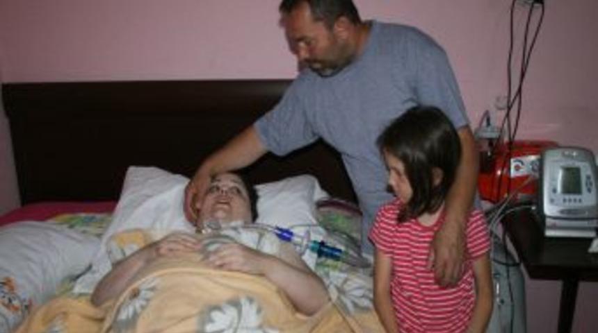 Yatağa mahkum anne, yardım &ccedil;ıktığı g&uuml;n vefat etti