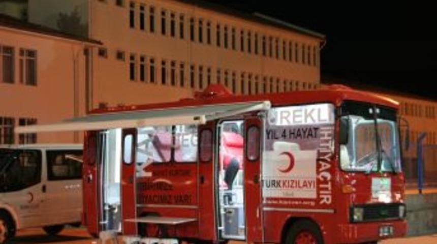 Kızılay Kan Merkezi'nden Ramazan mesaisi