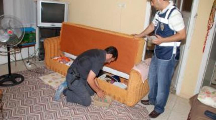 Polisten hırsızlık çetesi 'Alpaçino'ya baskın