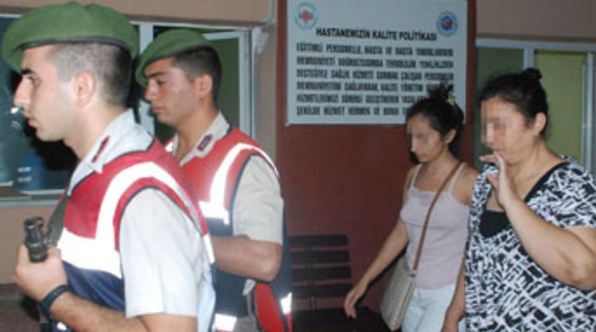 Miras davasına kahve bastı, dehşet sa&ccedil;tı