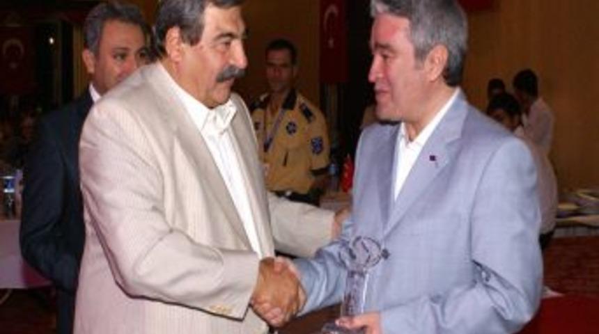 Konukoğlu: İyi ki bu hastane ve okulu yapmışız