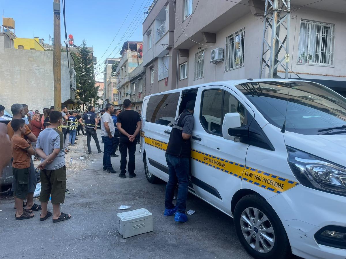 Gaziantep te dehşet: Eşini öldürdü, 3’ü çocuk 4 kişiyi yaraladı 1
