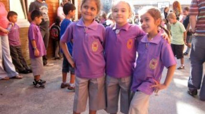 Minik &ccedil;ocuklar okullu oldu