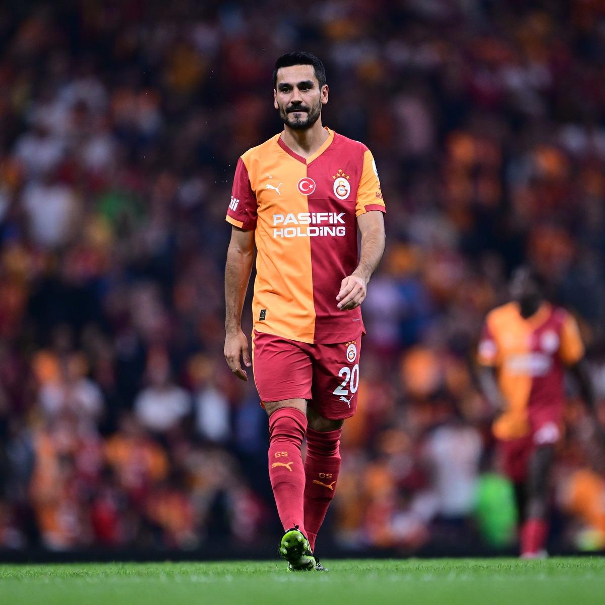 Trabzonspor yenilgisi Galatasaray ı karıştırdı! Teknik direktörünüze sorun 1