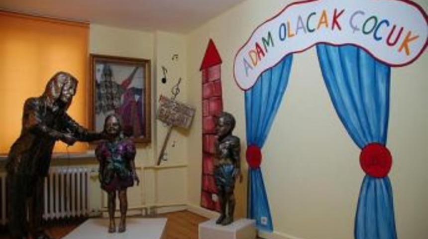 Barış Man&ccedil;o'yu 37 bin kişi ziayret etti