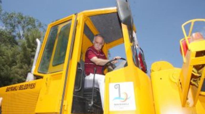 Bayraklı Belediyesi, ara&ccedil; tamiriyle 1,5 milyon lira tasarruf sağladı