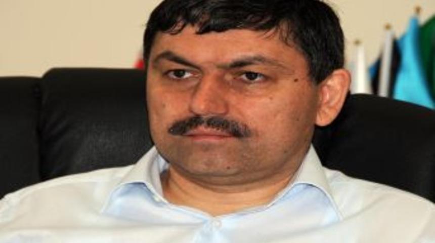 Celal Bayar &Uuml;niversitesi'ne ilahiyat fak&uuml;ltesi talebi