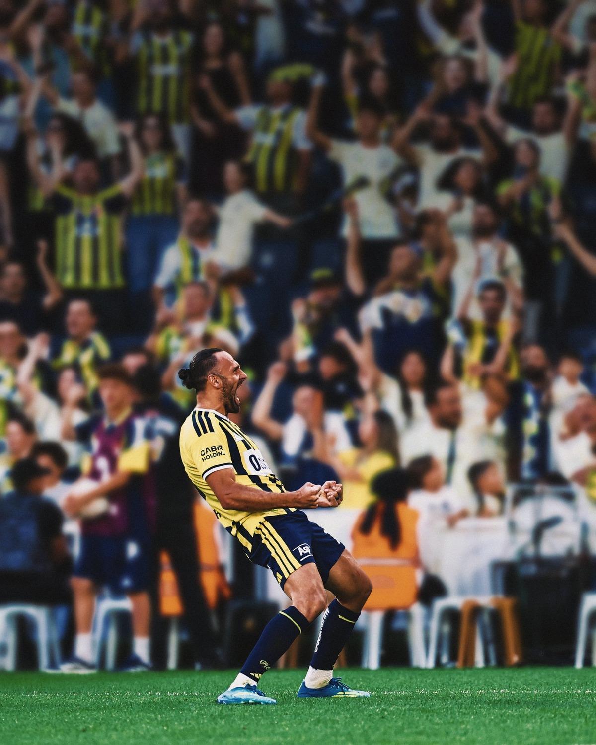 Fenerbahçe de Vedat Muriqi alev aldı! Eyüpspor u darmadağın etti 3