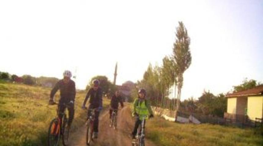 Kırşehirli bisiklet&ccedil;iler dernek kurdu