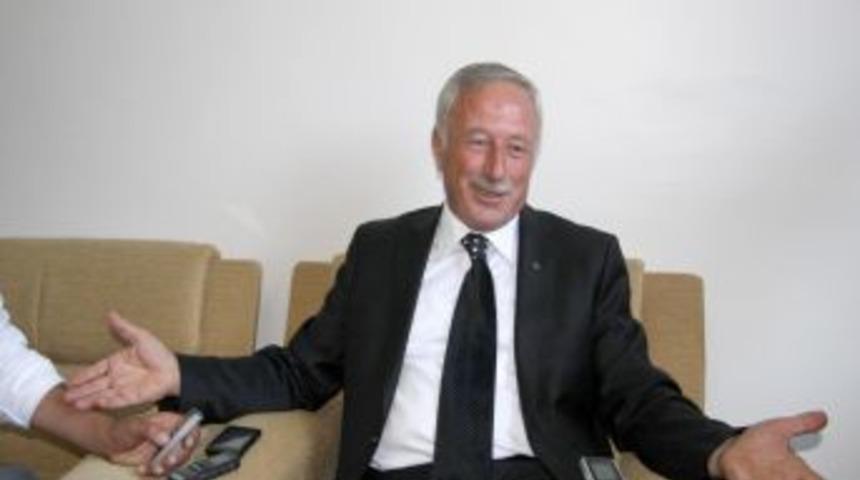 Eskişehir Milli Eğitim M&uuml;d&uuml;r&uuml; Erdoğan Ayata g&ouml;reve başladı