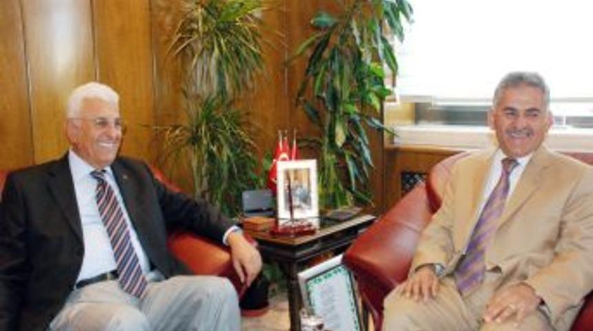 B&uuml;y&uuml;kkılı&ccedil;: Muhtarları belediyenin g&ouml;z&uuml; ve kulağı olarak g&ouml;r&uuml;yoruz