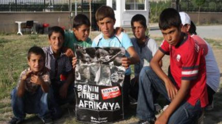 Sevgi Evleri'ndeki &ccedil;ocuklar har&ccedil;lıklarını Afrika'ya g&ouml;nderdi