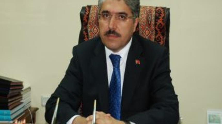 Rekt&ouml;r İnan&ccedil;: Emniyet amiri beni tahdit ve darp etti