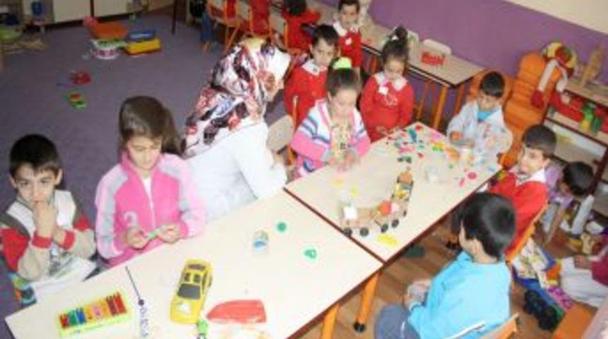 Ağrı&rsquo;da minikler okula başladı