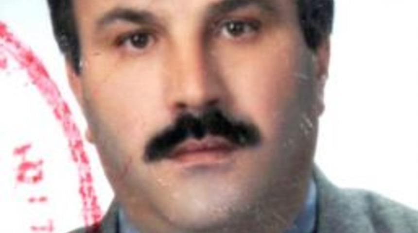 Yazıişleri m&uuml;d&uuml;r&uuml;n&uuml; asılı halde m&uuml;başiri buldu