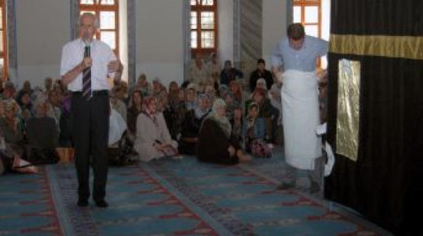 Hacı adaylarına eğitim semineri