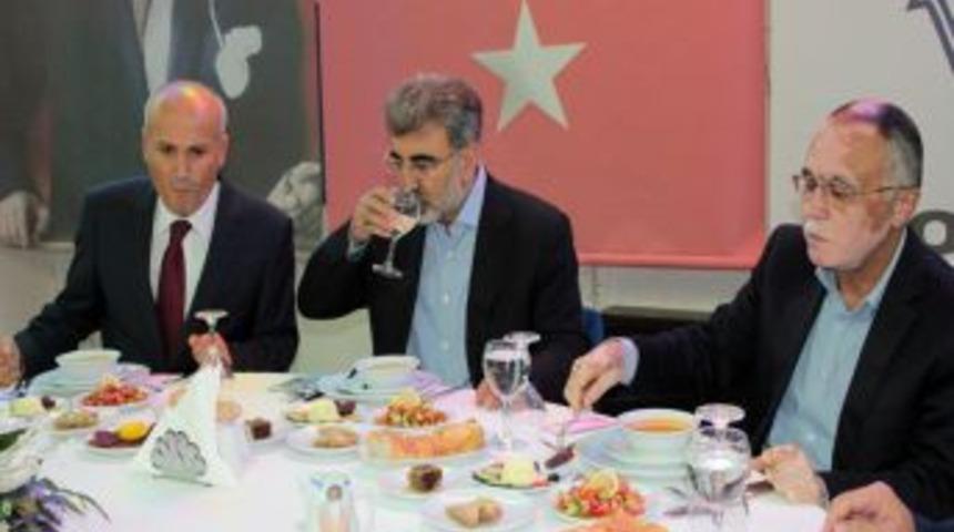 Bakan Yıldız&rsquo;dan ter&ouml;ristlere 'yanlıştan d&ouml;n&uuml;n' &ccedil;ağrısı