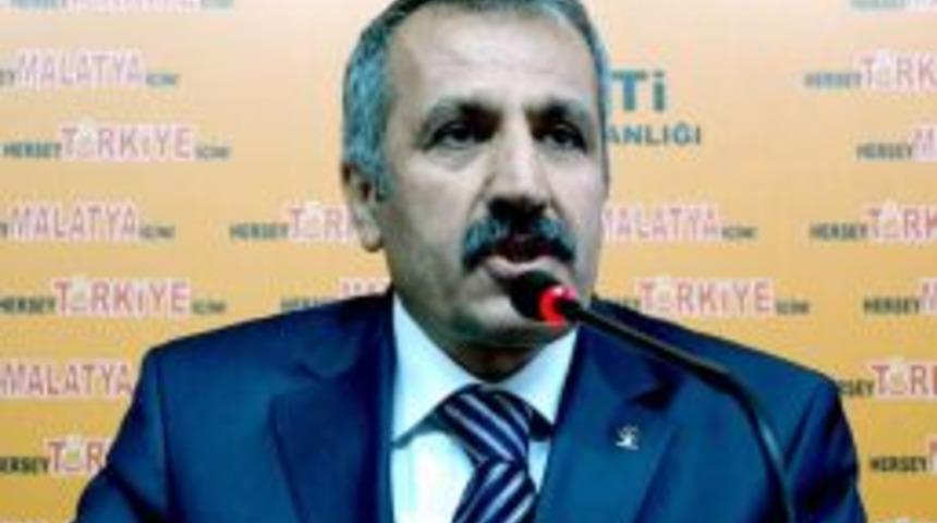 Ak Parti'li Şahin: 31 yıl ge&ccedil;ti ama darbenin izleri hala hafızalarda
