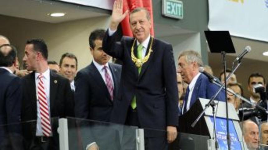Başbakan Erdoğan: Sporla insanlık kazanacak NOT: G&Ouml;R&Uuml;NT&Uuml;LER CANLI GE&Ccedil;İLDİ