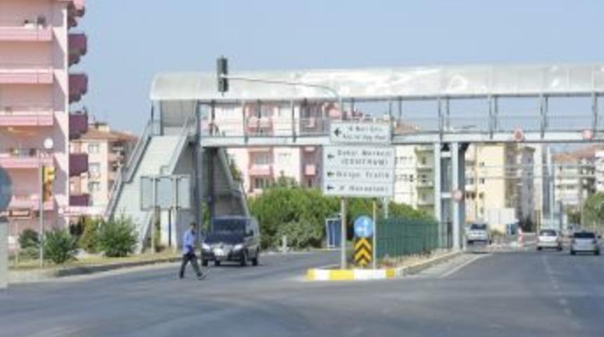 &Ccedil;anakkale'ye ilk defa &uuml;stge&ccedil;it yapıldı, onu da kimse kullanmıyor