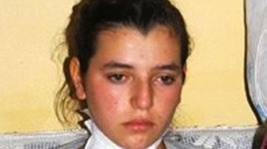 Genç kızın boğazını kesti, serbest kaldı